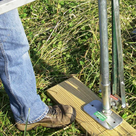 JackJaw® T-Post Extractor 29" Tall Horizontal Base (1/8" - 3/4")