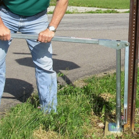 JackJaw® U Channel Sign Post Extractor