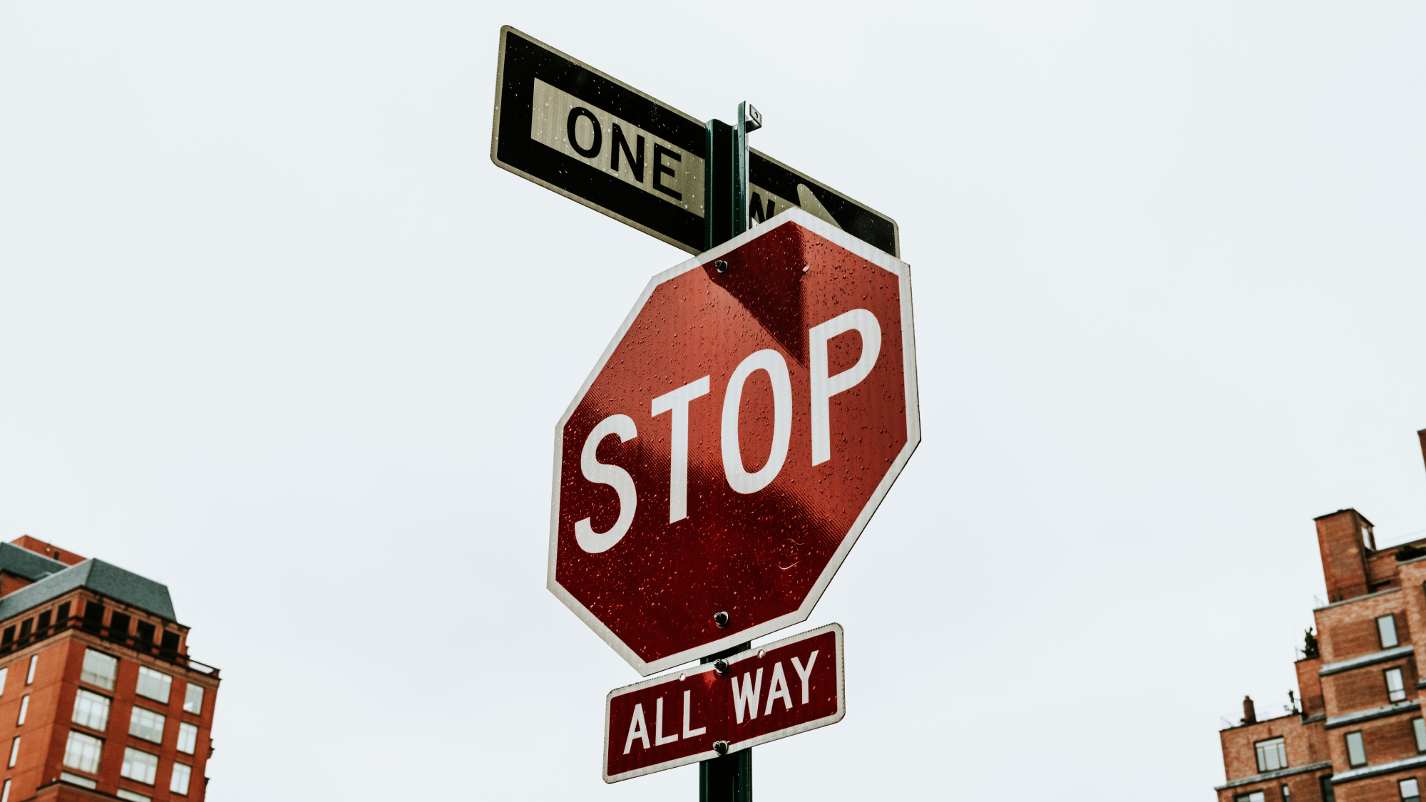 A Complete Guide To US Road Sign Shapes & Colors