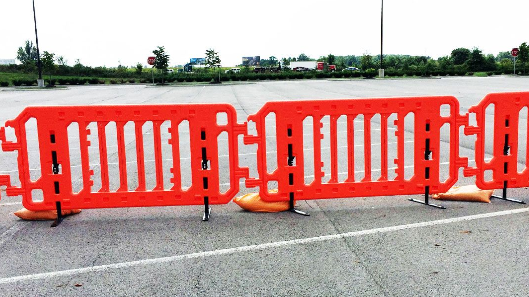 Using Barriers For Effective Crowd Control